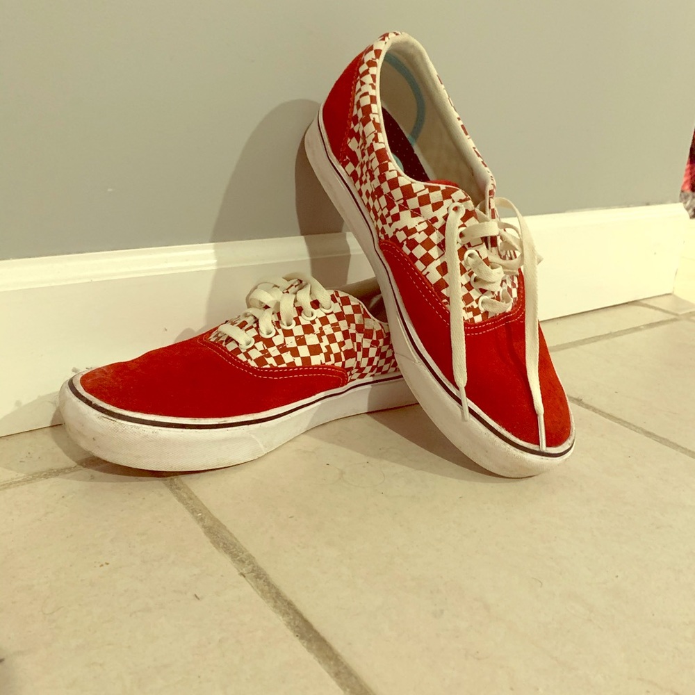 Men’s vans off the wall shoes size 10